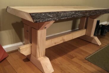 THE LIVE EDGE BENCH